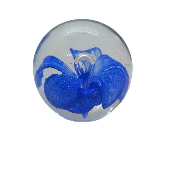 Handcrafted Glass Paperweight Vibrant Cobalt Blue Floral Design Art Glass Vtg - Picture 3 of 6
